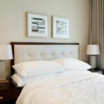 Szuflady pod łóżko – praktyczne rozwiązania na dodatkową przestrzeń